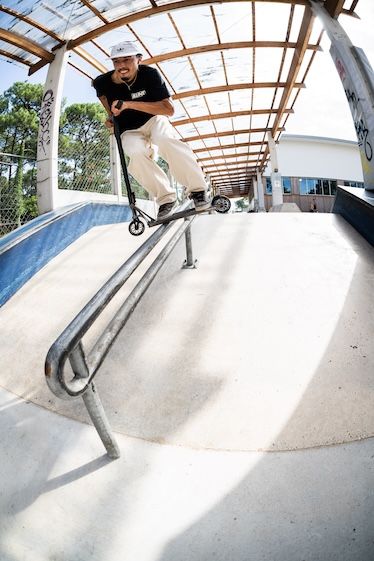 Blunt Prodigy X Stunt Scooter Gold