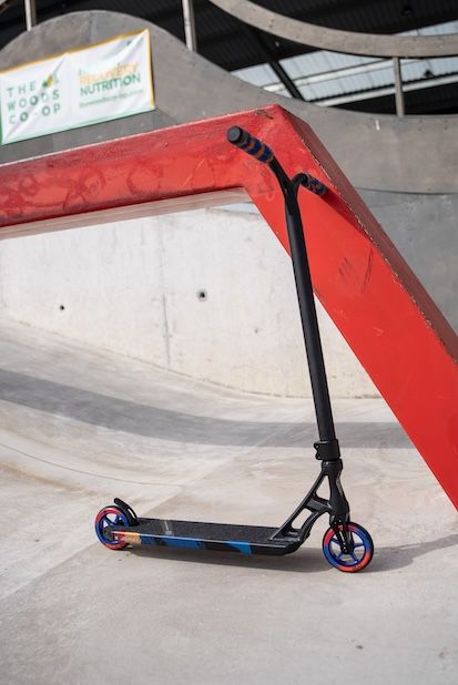 IVS Journey 3 Jamie Hull Stunt Scooter Black Orange