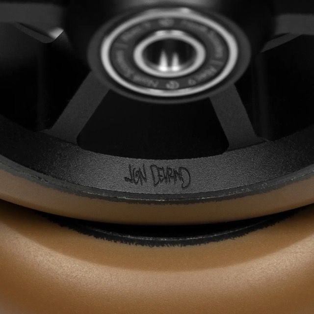 North Jon deVrind 115 Rolle