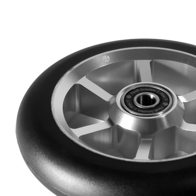 North Signal V3 110 Rolle Silver