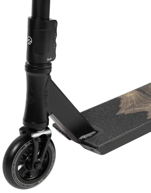 North Tomahawk Stunt Scooter Black