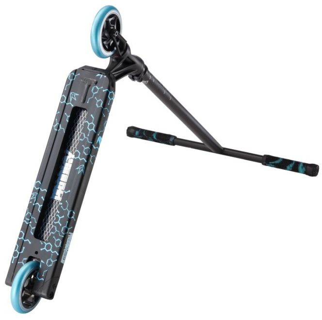 Blunt Prodigy S9 Street Stunt Scooter Black